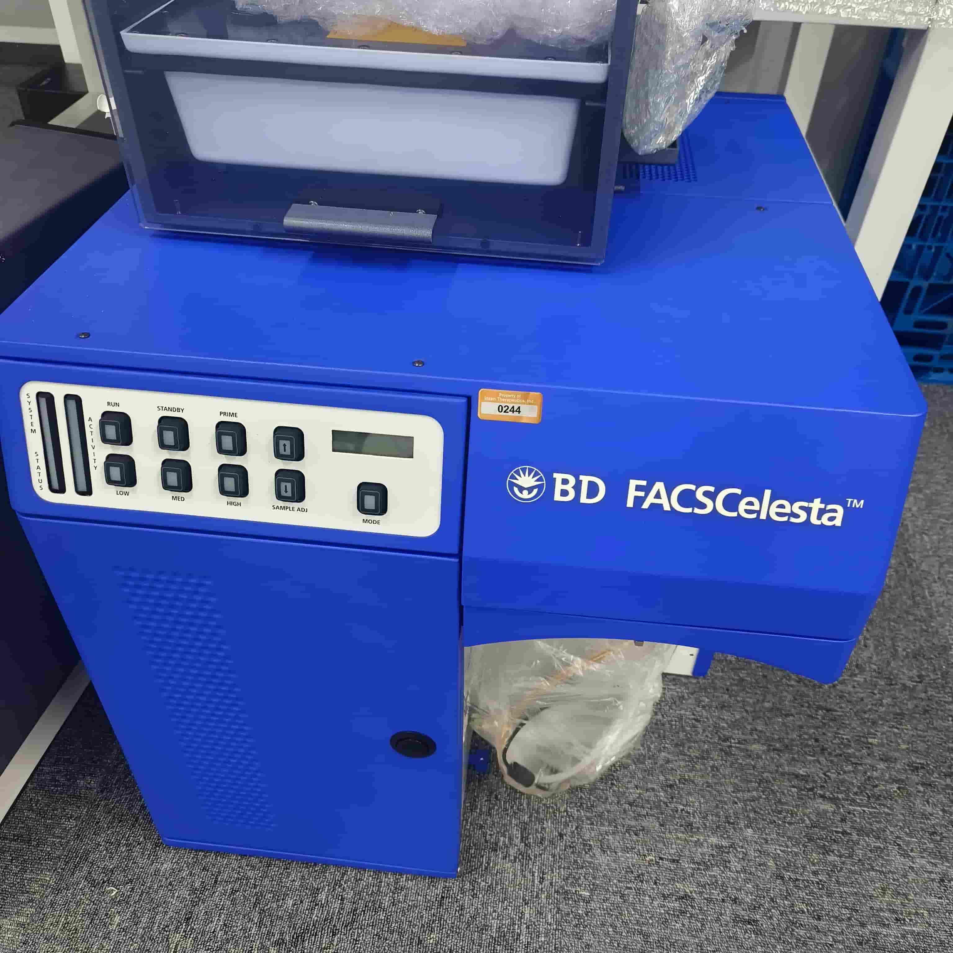 BD FACSCelesta™ Cell Analyzer