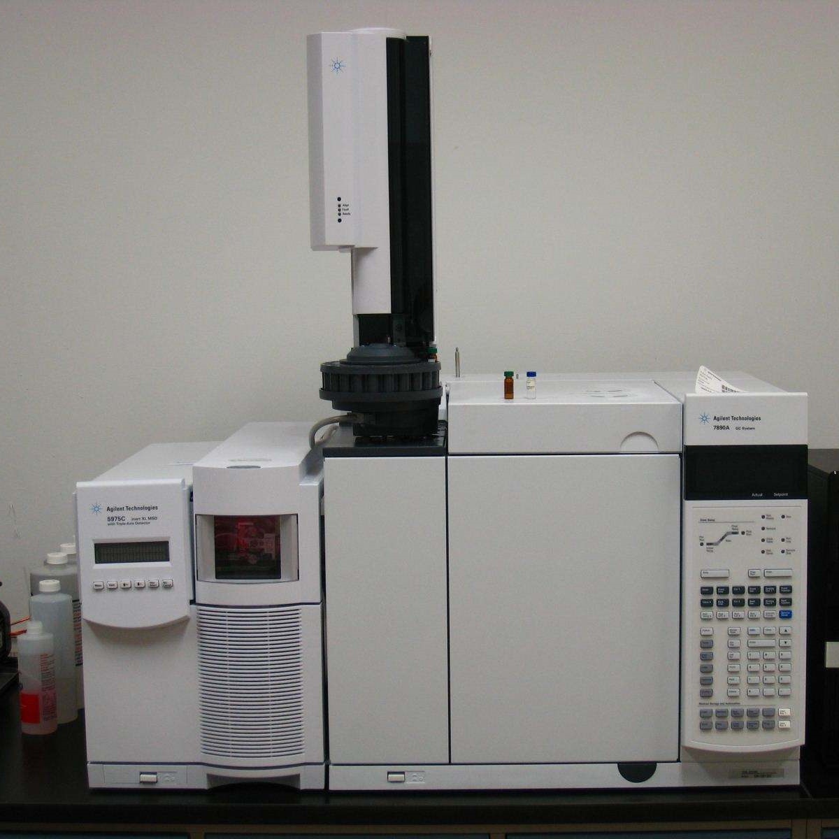 Effective Solutions for Leakage of High-Performance Liquid Chromatography (HPLC) Instruments