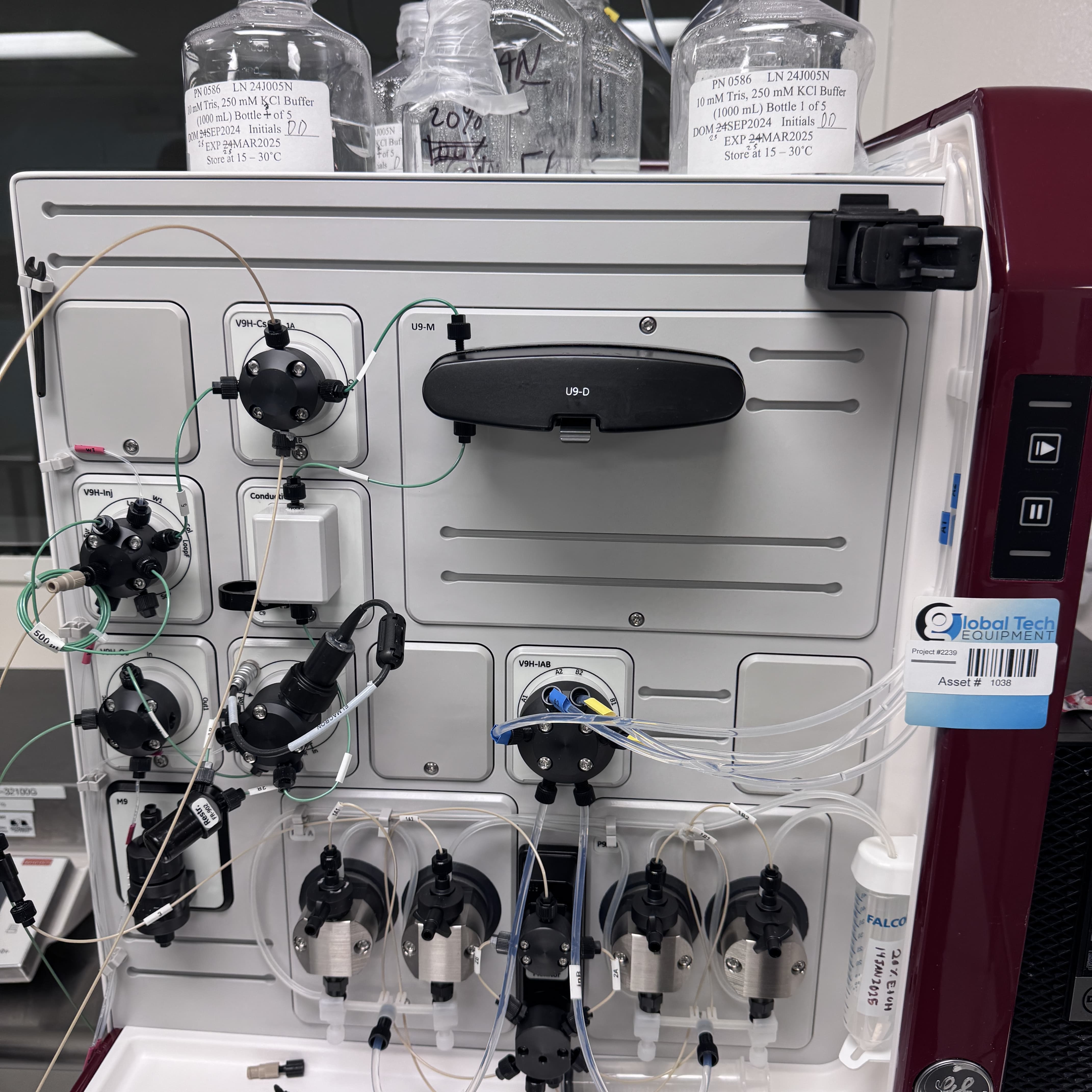 ÄKTA™ pure 150 M Protein Purification System