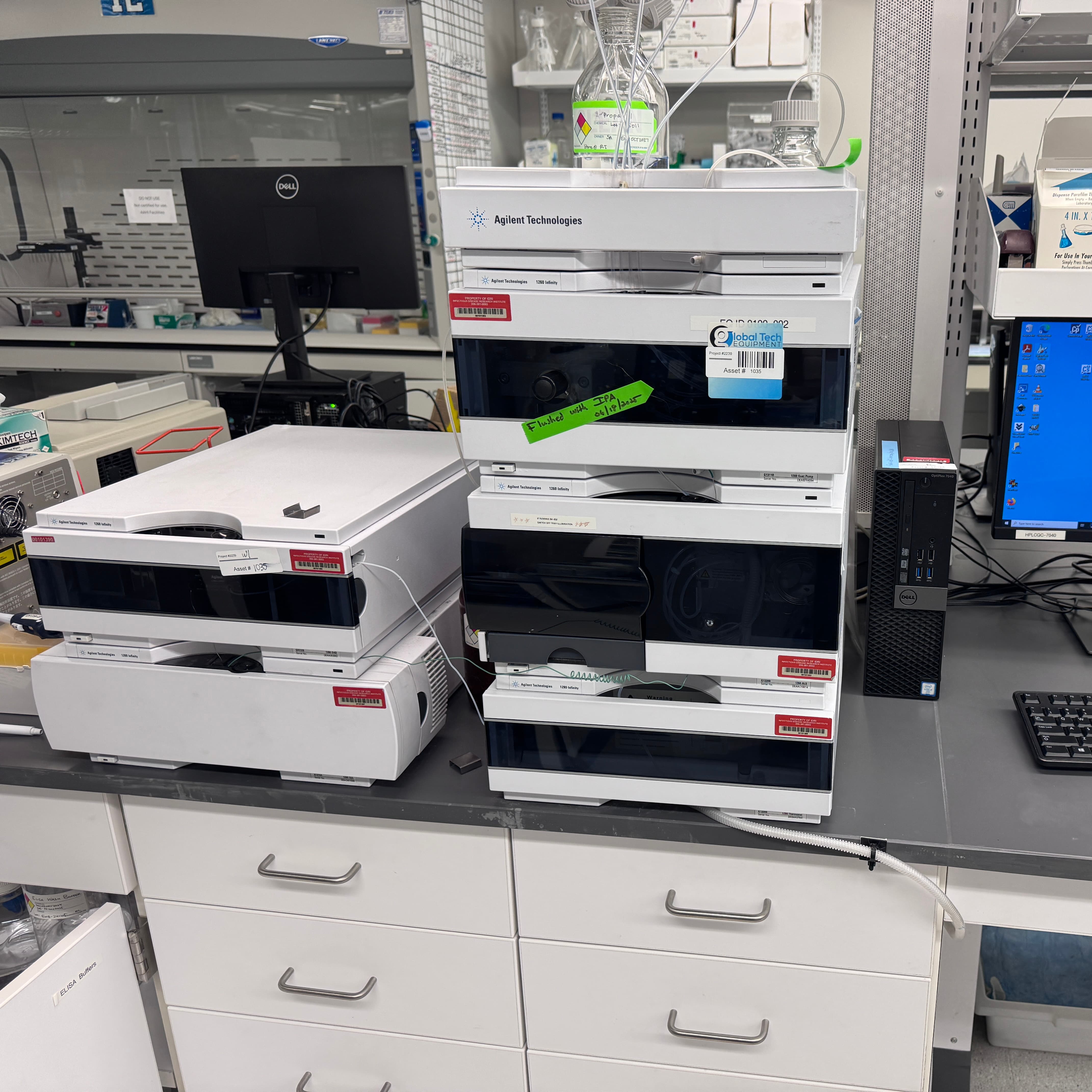 Agilent 1260 Infinity HPLC include: G1311B 1260 Quat Pump, G1329B 1260 Autosampler (ALS)
