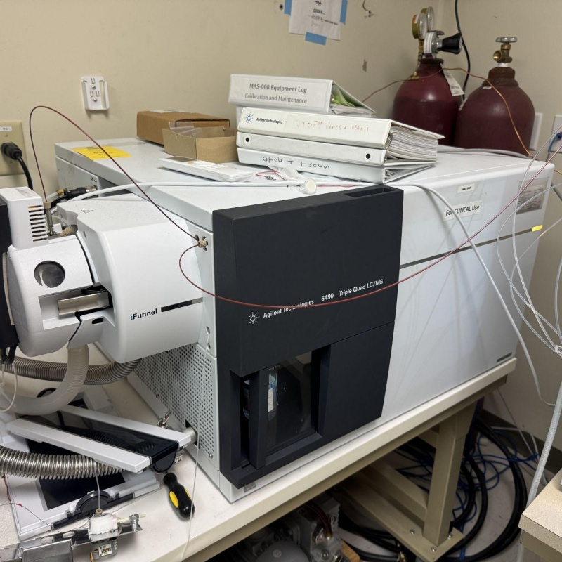 Agilent 6490 Triple Quad LC/MS System