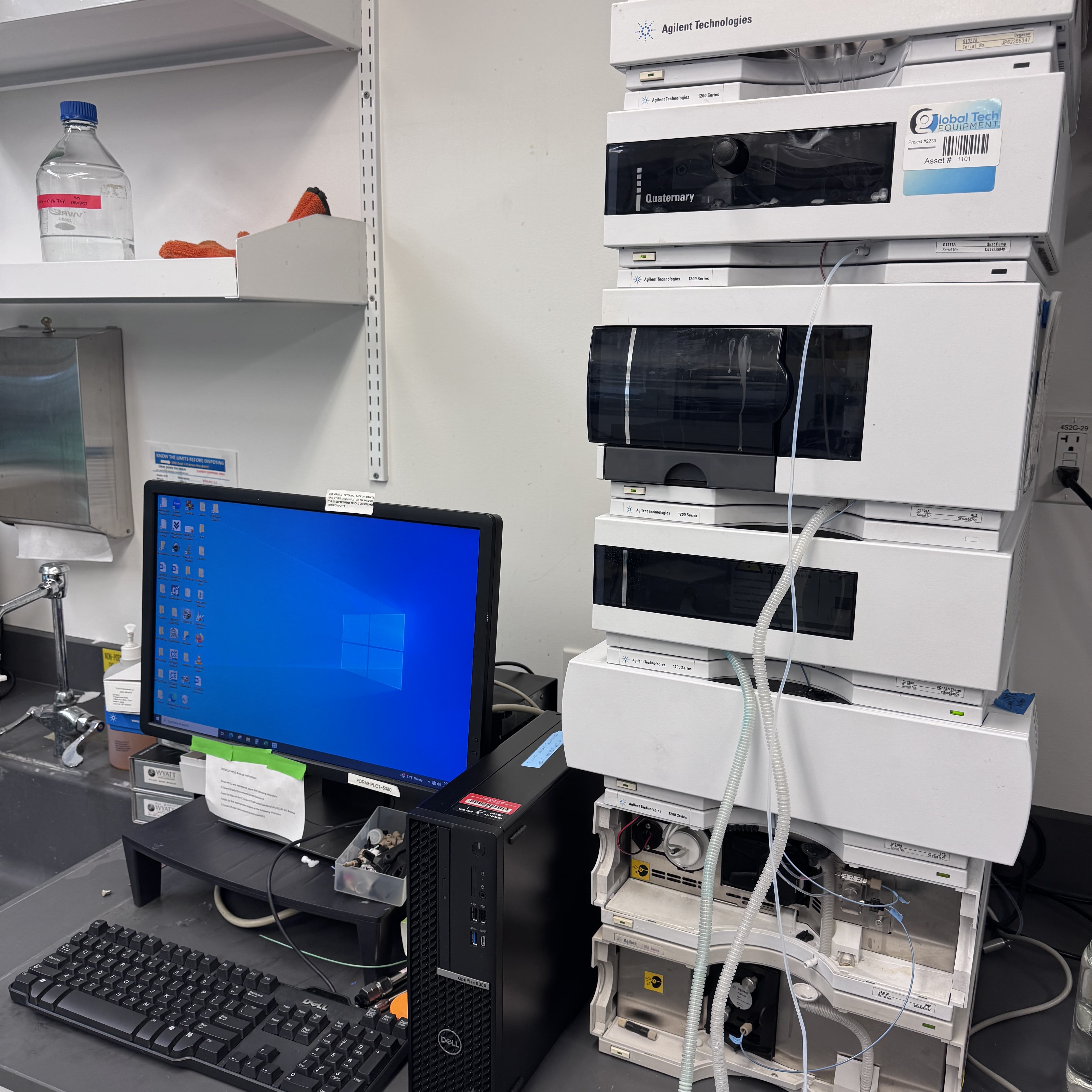 Agilent 1200 Series HPLC to include: G1322A Degasser, G1311A Quat Pump, G1329A Autosampler (ALS)