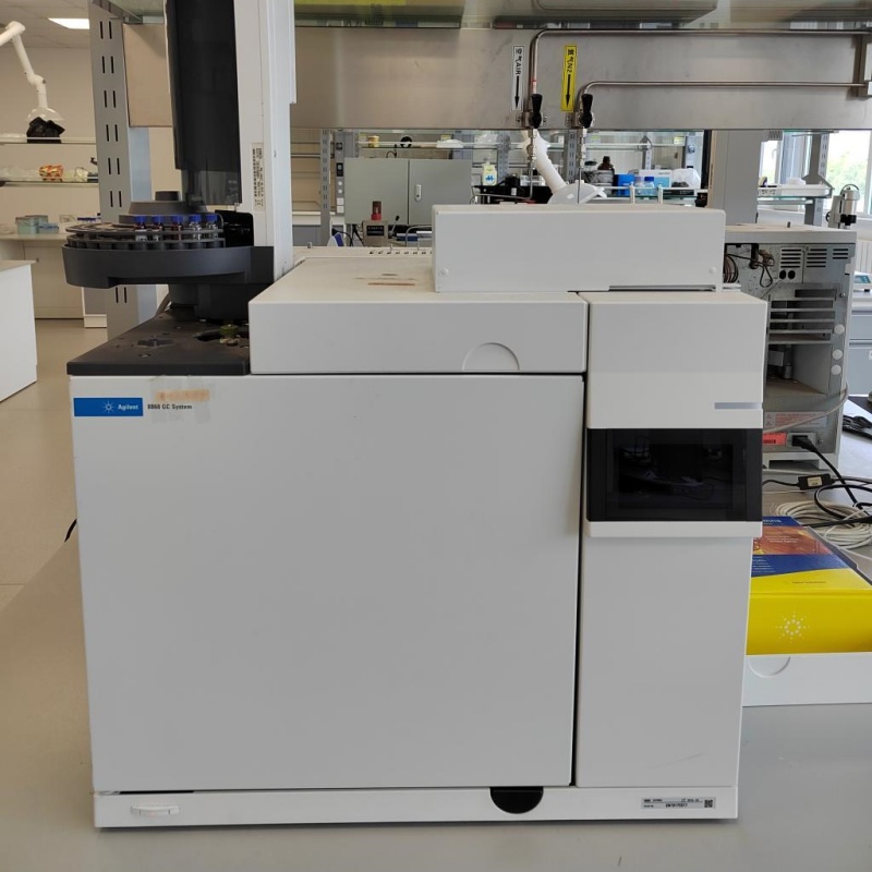 Agilent 8860 GC System